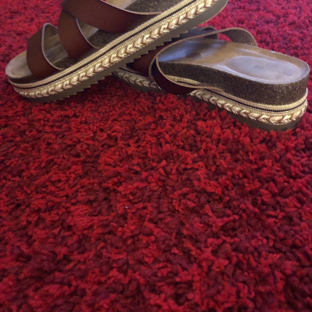 Size 9 sandals